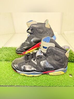 Nike Shoes - 2009 Jordan 6 Detroit Pistons - Size 6y Mens - Red Blue Black